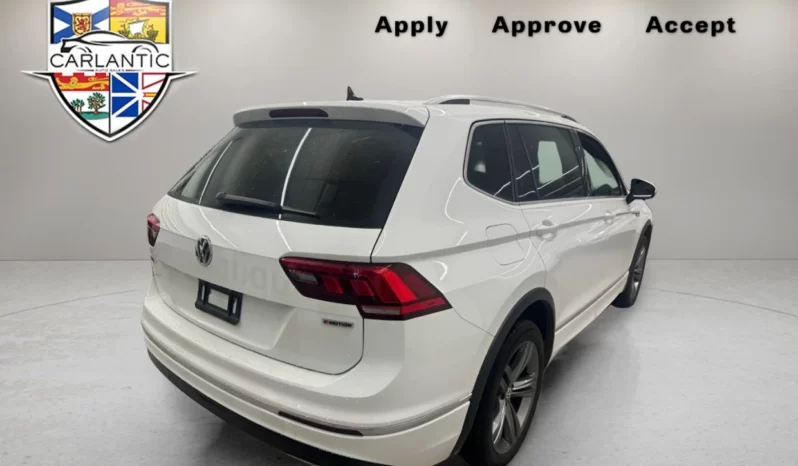 
								2021 Volkswagen Tiguan Highline  80,000 km full									