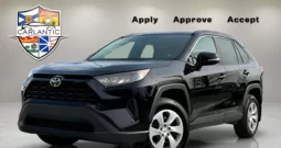 2022 Toyota RAV4 XLE  66,000 km $34,999