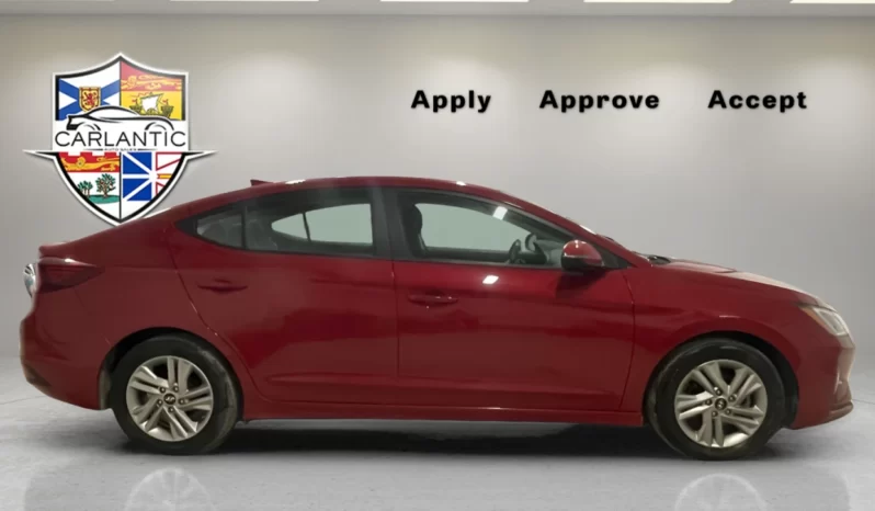 
								2020 Hyundai Elantra Preferred  48,000 km $23,999 full									