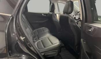 
									2021 Ford Escape Titanium Hybrid  124,000 km $26,495 full								