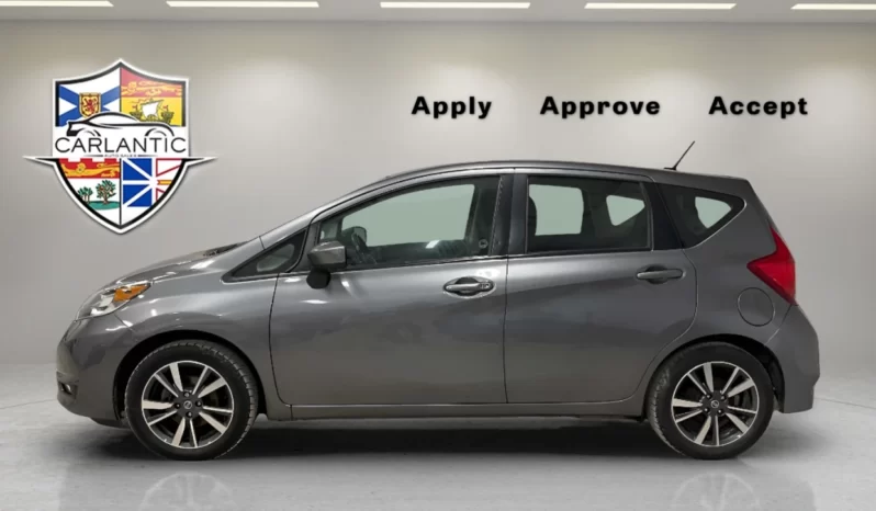 
								2017 Nissan Versa Note SL  102,000 km $18,499 full									