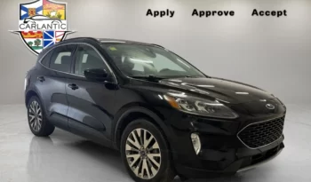 
									2021 Ford Escape Titanium Hybrid  124,000 km $26,495 full								