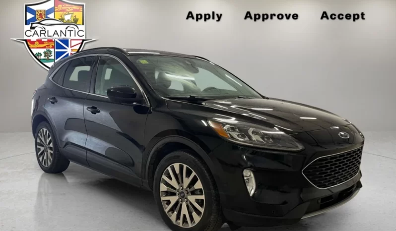 
								2021 Ford Escape Titanium Hybrid  124,000 km $26,495 full									