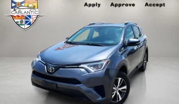 
									2018 Toyota RAV4 LE  120,000 km $21,998 full								