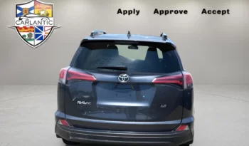 
									2018 Toyota RAV4 LE  120,000 km $21,998 full								