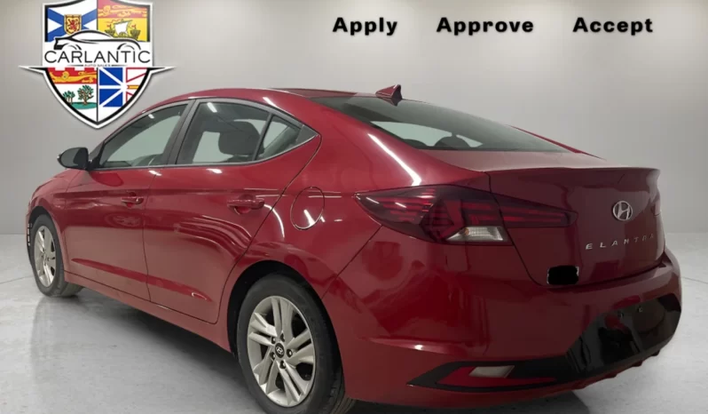 
								2020 Hyundai Elantra Preferred  48,000 km $23,999 full									