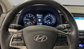 
									2017 Hyundai Elantra Limited  38,000 km $19,999 full								