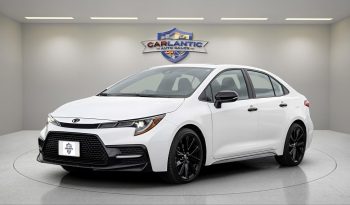 2021 Toyota Corolla LE Front Side View