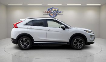 
									2019 Mitsubishi Eclipse Cross SE full								