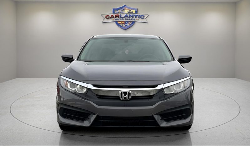 
								2018 Honda Civic LX full									