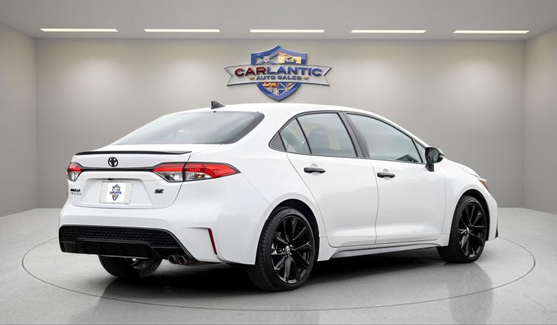 
								2021 Toyota Corolla LE full									