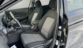 
									2019 Hyundai Kona Preferred full								