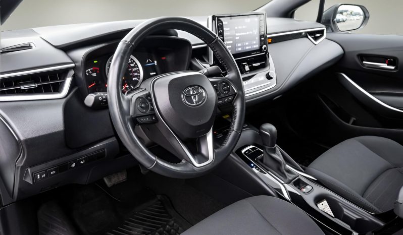 
								2021 Toyota Corolla LE full									