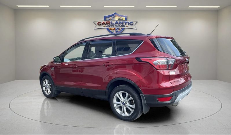 
								2018 Ford Escape SE full									