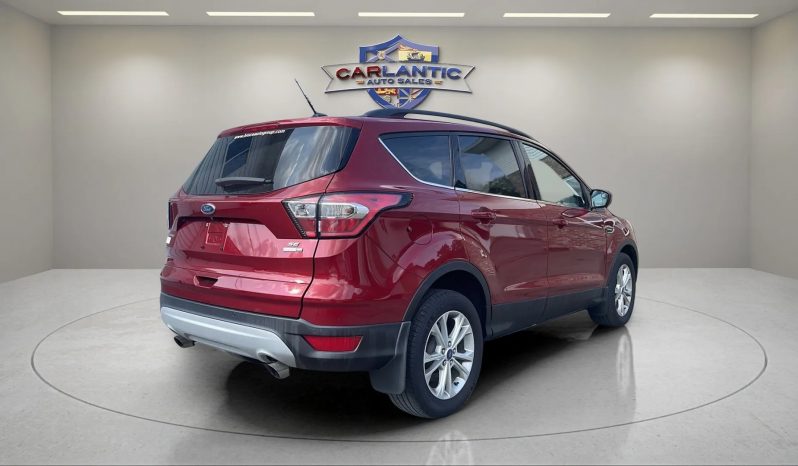 
								2018 Ford Escape SE full									