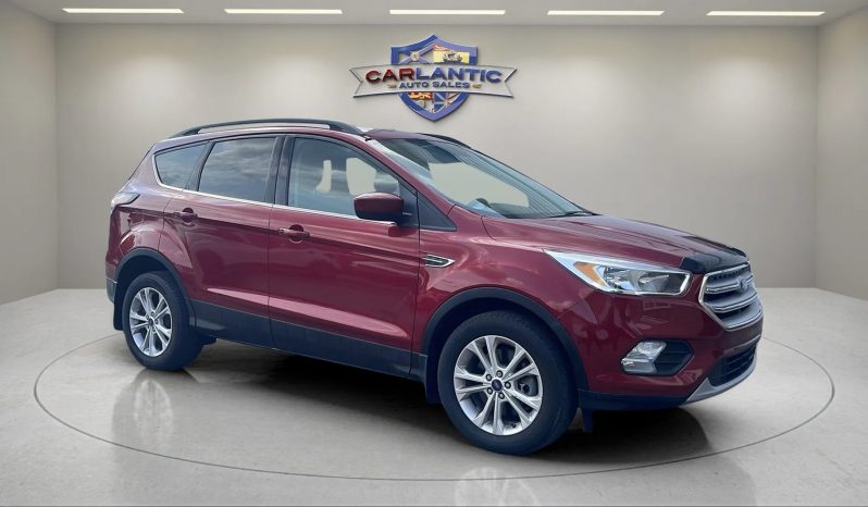 
								2018 Ford Escape SE full									