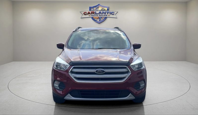 
								2018 Ford Escape SE full									