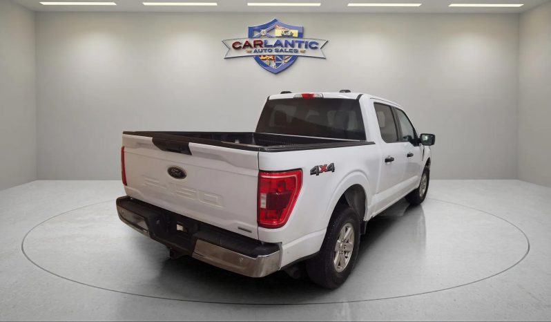 
								Ford F150 XLT full									