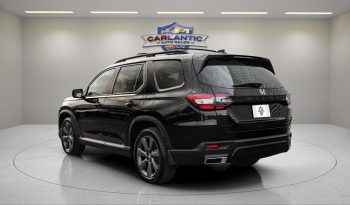 
									2023 Honda Pilot Sport full								