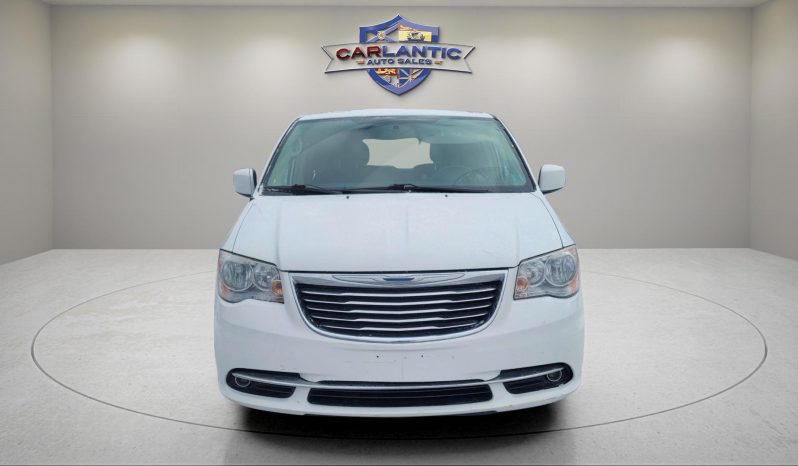 
								2014 Chrysler Town & Country Touring full									