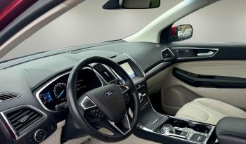 
									2019 Ford Edge Titanium full								