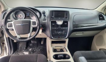 
									2014 Chrysler Town & Country Touring full								