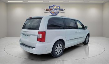 
									2014 Chrysler Town & Country Touring full								