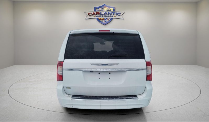 
								2014 Chrysler Town & Country Touring full									