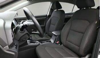 
									2020 Hyundai Elantra Preferred full								