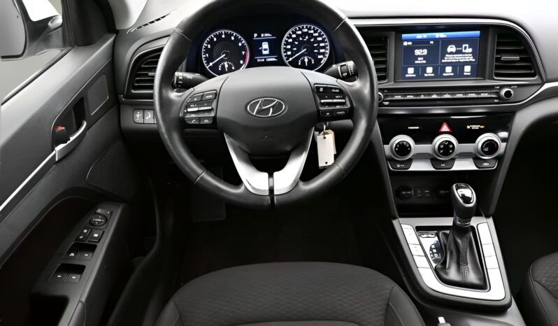 
								2020 Hyundai Elantra Preferred full									