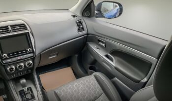 
									2021 Mitsubishi RVR SE full								
