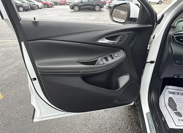 
								2023 Buick Encore GX Preferred full									
