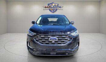 
									2022 Ford Edge Titanium full								
