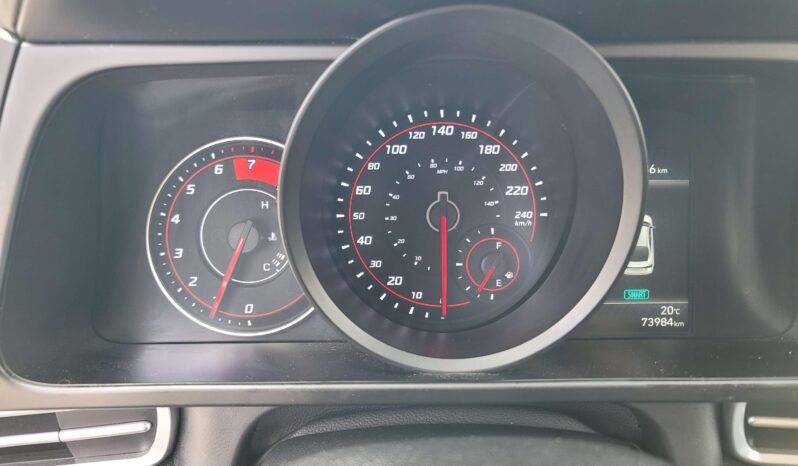 
								2022 Hyundai Elantra SEL full									