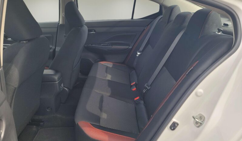 
								2024 Nissan Versa SR full									