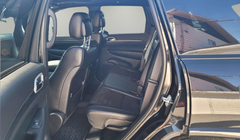 
								2020 Jeep Grand Cherokee Laredo full									