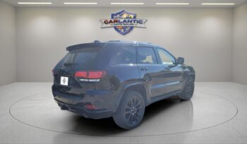 
									2020 Jeep Grand Cherokee Laredo full								