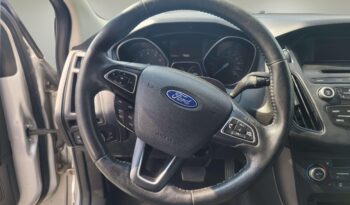 
									2017 Ford Focus SE full								