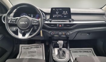 
									2023 Kia Forte LXS full								