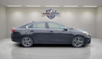 
									2023 Kia Forte LXS full								