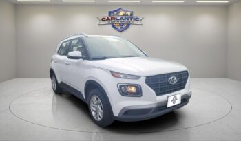 
									2023 Hyundai Venue SEL full								