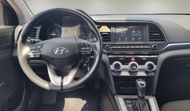 
								2020 Hyundai Elantra Limited full									