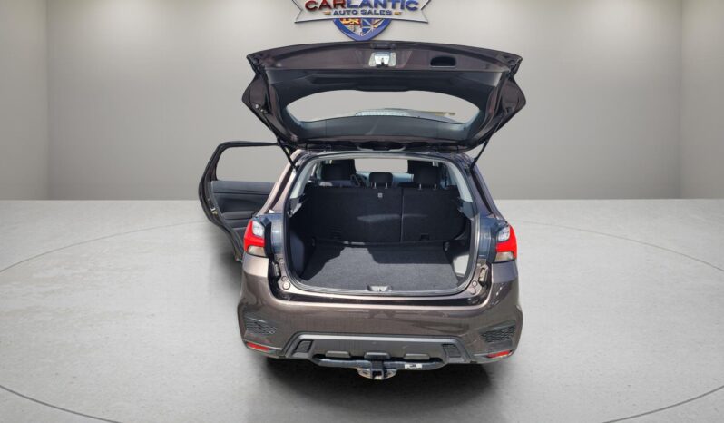 
								2021 Mitsubishi RVR SE 4WD full									