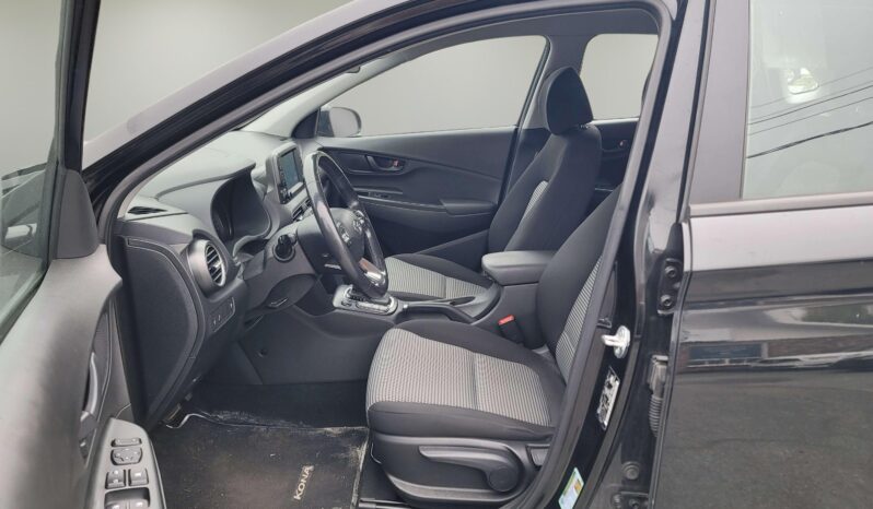 
								2020 Hyundai Kona SEL AWD full									