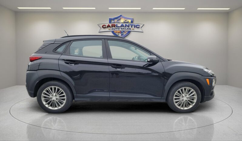 
								2020 Hyundai Kona SEL AWD full									
