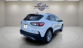
									2021 Ford Escape Titanium Hybrid full								