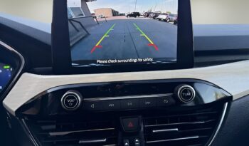 
									2021 Ford Escape Titanium Hybrid full								