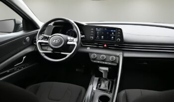 
2023 Hyundai Elantra Preferred full								