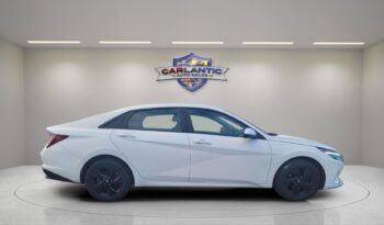 
2023 Hyundai Elantra Preferred full								