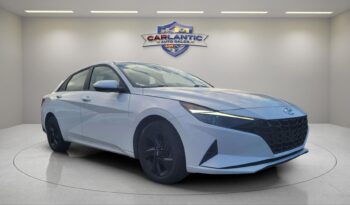 
2023 Hyundai Elantra Preferred full								